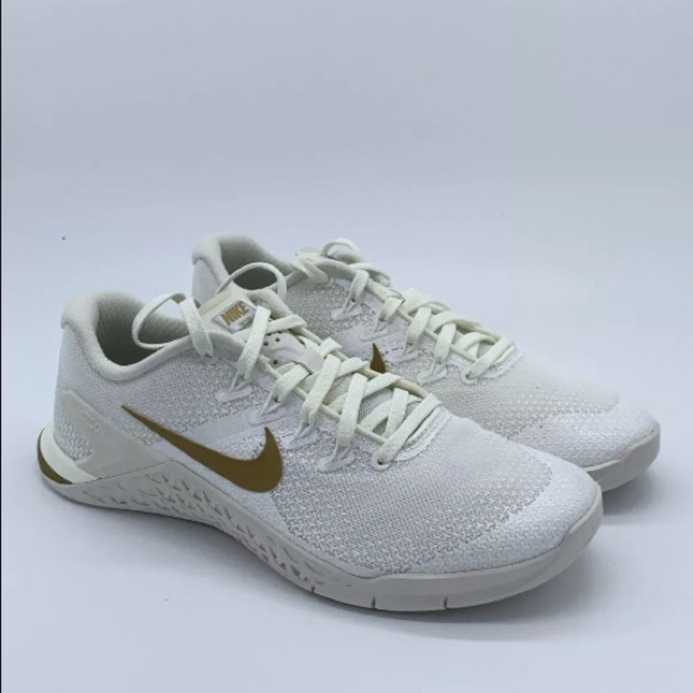 Nike Womens Metcon 4 White/Metallic Gold av2141-120 - Picture 7 of 10